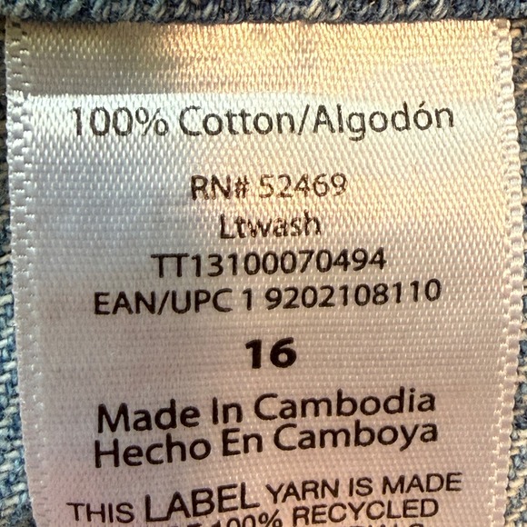 Time and Tru Light Blue Distressed Denim Jean Shorts - Picture 8 of 10